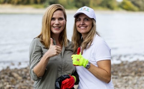 Johanna Setzer mit Nestlé-Österreich-GF Corinne Emonet