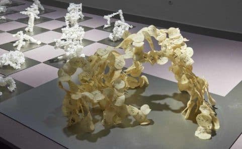 Kartoffelchips-Modell von Chien-Hua Huang in der MAK Galerie Pop-up-Ausstellung