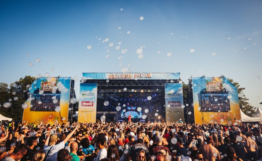 Baller Island - Ballermann Musik Acts beim Donauinsel Open Air Festival 2024.