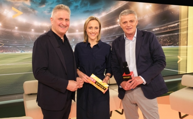 Zur EURO 24 öffnet der ORF sein neues Sport-Studio. Michael Kögler (ORF-Sport Chefregisseur), Alina Zellhofer, Hannes Aigelsreiter (ORF-Sportchef).