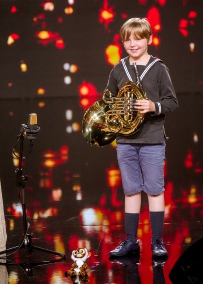 Dominik Baumgartner (aus Brunn am Gebirge/Niederösterreich, 10 Jahre, Horn).