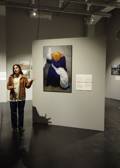 Mercedes Almagro Ocana, Kuratorin World Press Photo Foundation im WestLicht Fotomuseum in Wien.